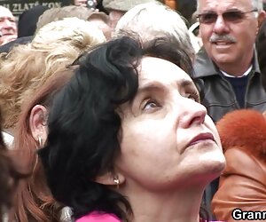 Giyinik en guzel sikişler göt hottie