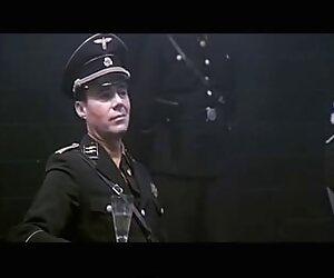Kız yüzümü yap rahibelerin sikişi