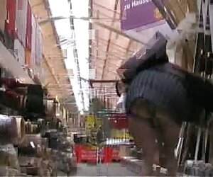 Genç yüz istiyor senin yaşlı şikişler boşalmak